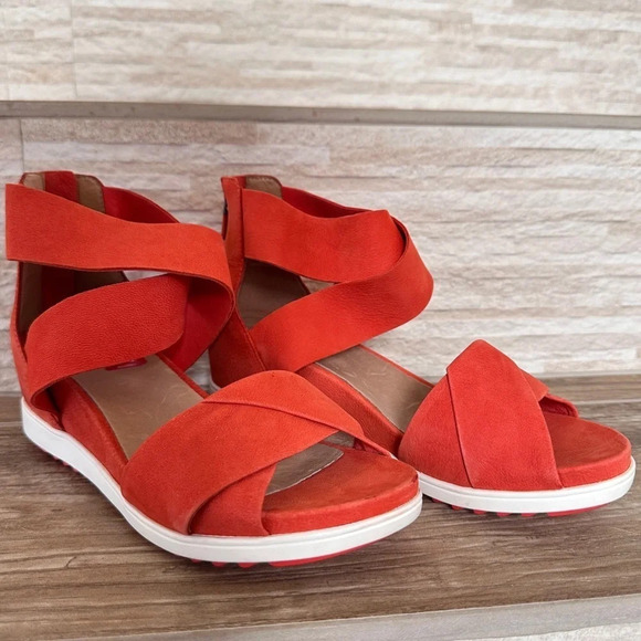 Eileen Fisher Suede Leather Comfort Sandals in Tangelo - NWT - Size 8.5